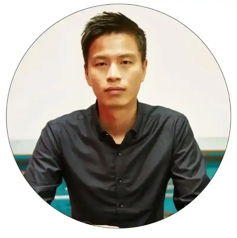 He Junyi