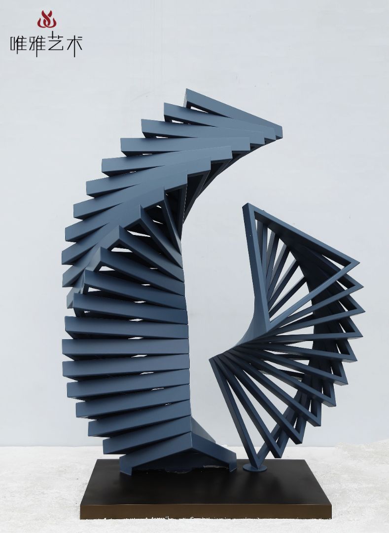 JS-QS-WJ- triangle 023-03a3