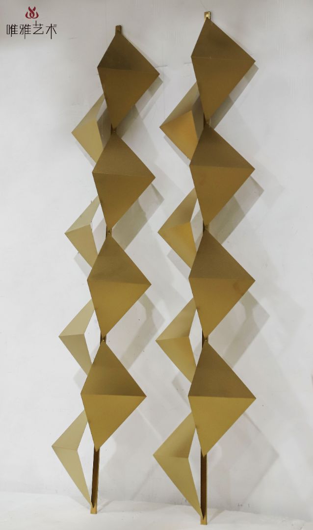 JS-QS-WJ- triangle 023-05a2