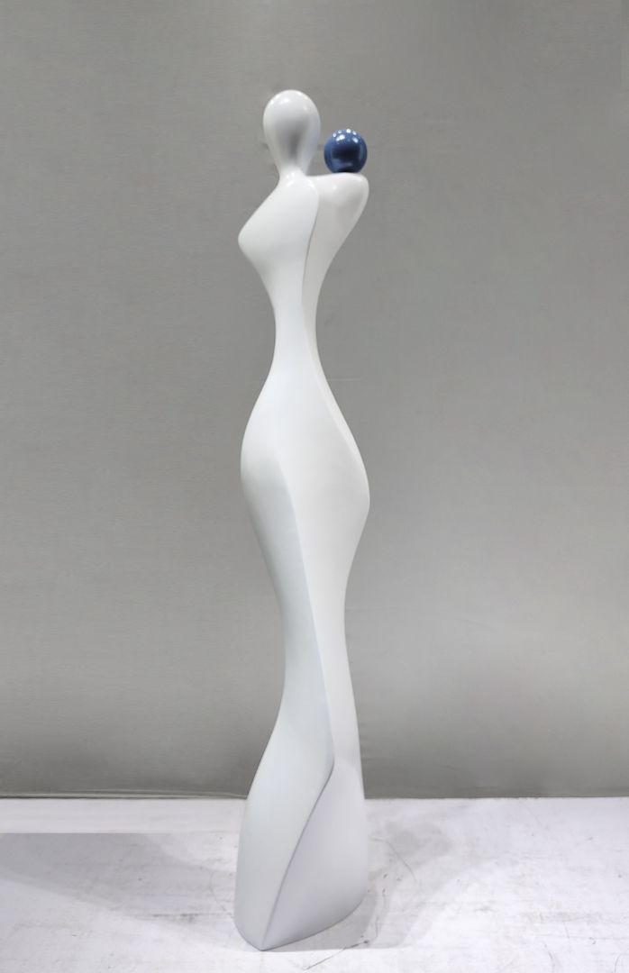 BLG-CW-R- stand 015-16a3