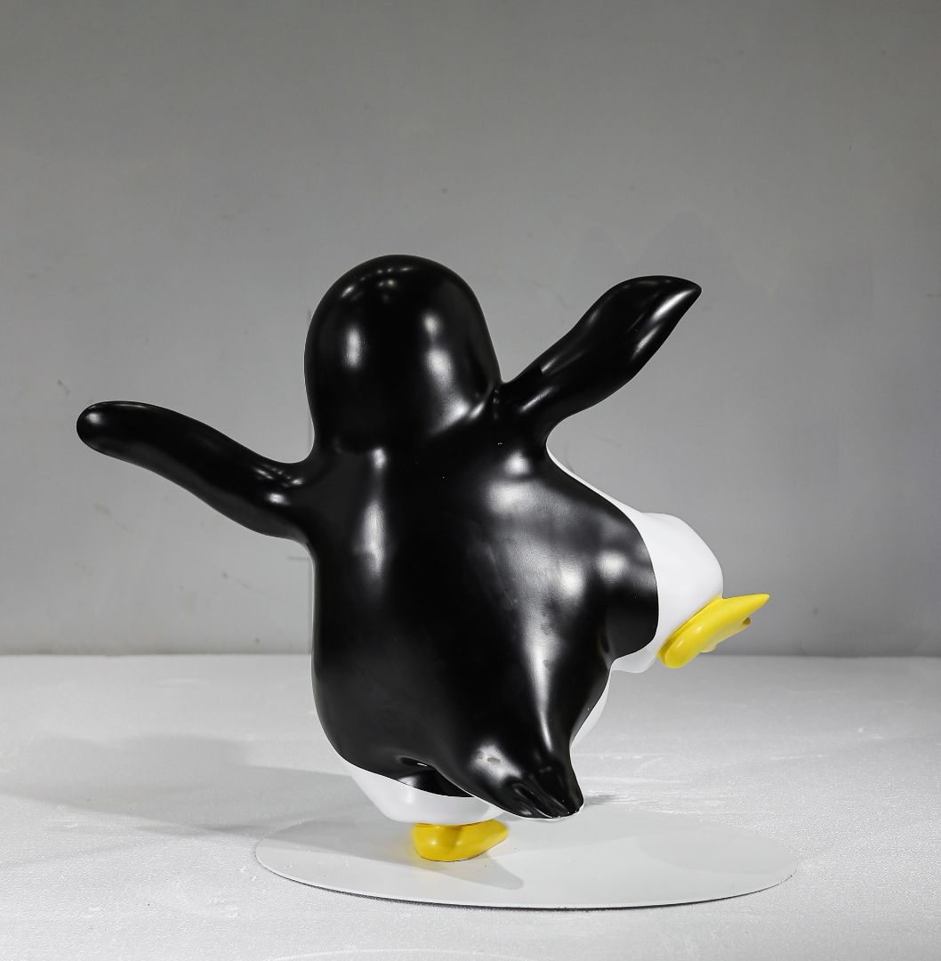 BLG-CW-D- penguin 005-02a3
