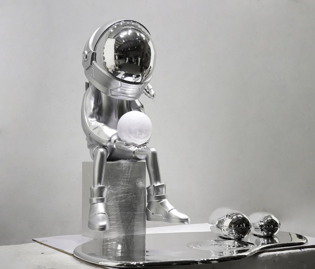 BLG-CW-K- astronaut 002-27a3