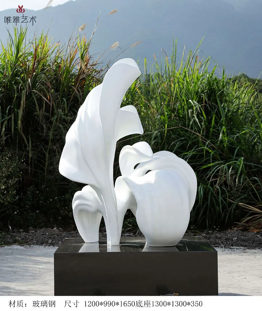 Sculpture with matte textured coating finish
