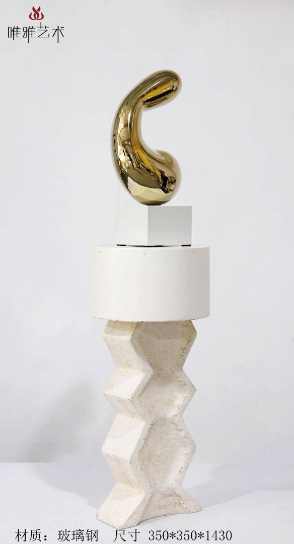 BLG-CX-D- The Taihu Lake Stone 004-54a1