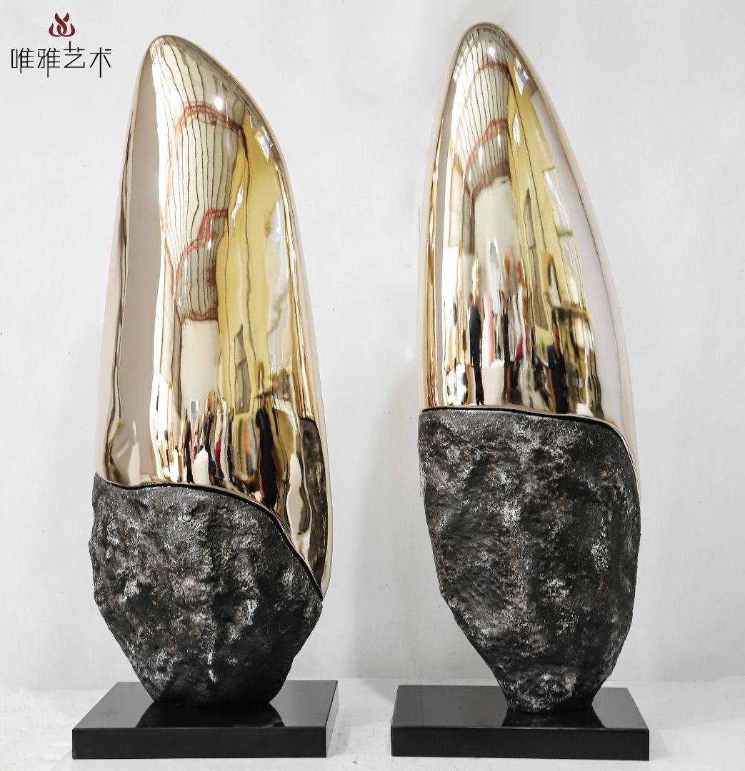 BLG-CX-D- The Taihu Lake Stone 004-58a2