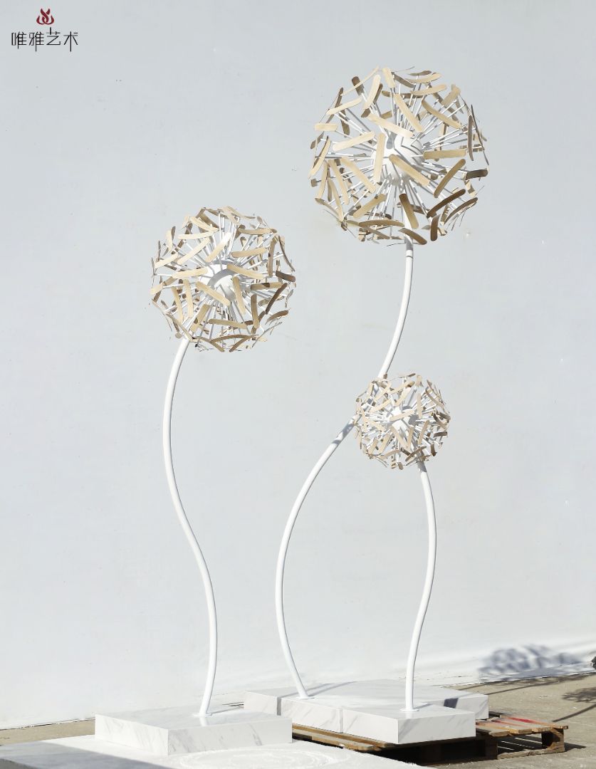 MD- dandelion 012-07a3