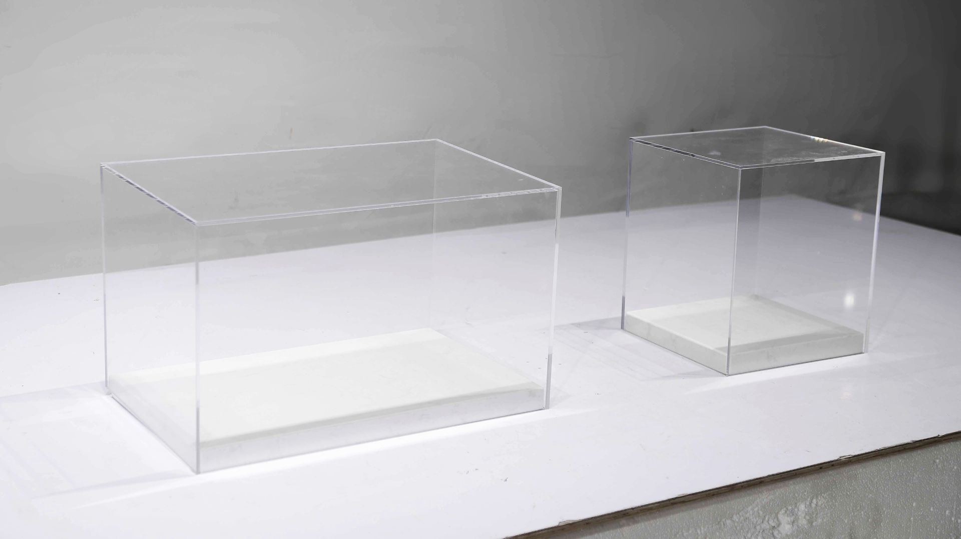 YKL- Box 009-016a2
