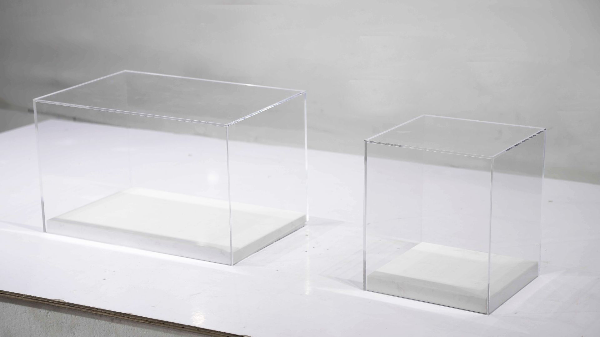 YKL- Box 009-016a3